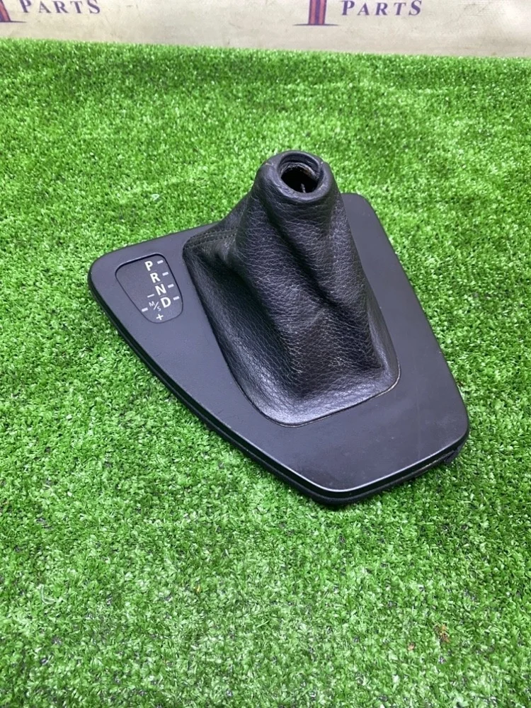 Рамка накладка кпп BMW E93