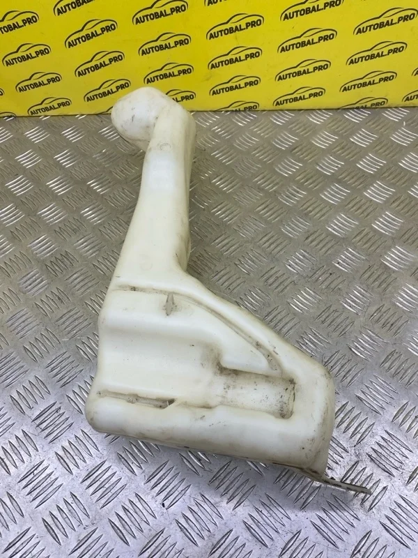 Бачок омывателя Volkswagen Amarok (2010-Н.в.) 2011 2H0955453 ПИКАП 2.0 D CDCA