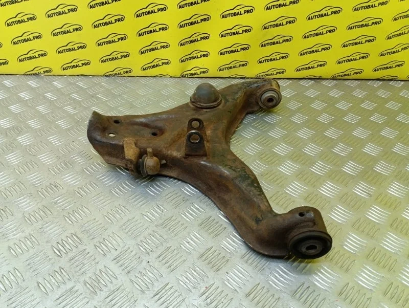 Рычаг передний нижний правый Mitsubishi L200 (2006-2015) 2013 4013A330 ПИКАП 2.5 D 4D56