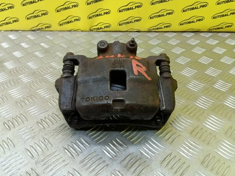 Суппорт передний правый Mitsubishi L200 (2006-2015) 2013 4605A202 ПИКАП 2.5 D 4D56