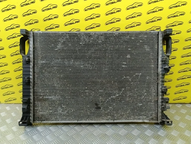 Радиатор (основной) Mercedes-Benz W211 A2115001302