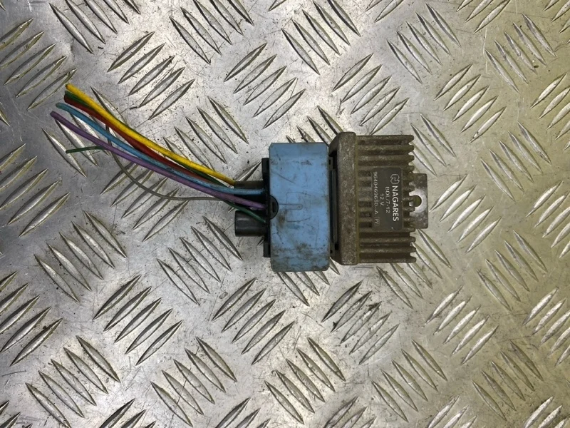 Реле накала свечей Renault Megane Ii (2002-2006) 9640469680