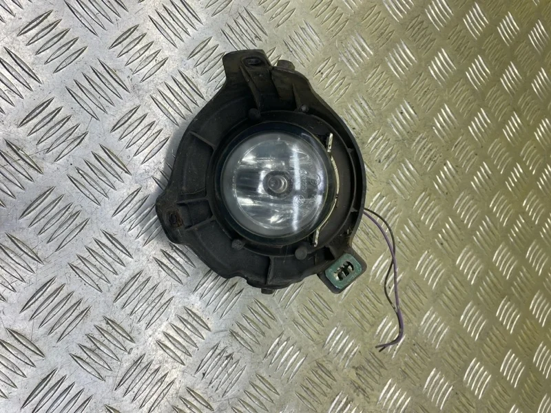 Фара противотуманная левая Nissan Pathfinder (R51M) 2004-2013 26155EA500