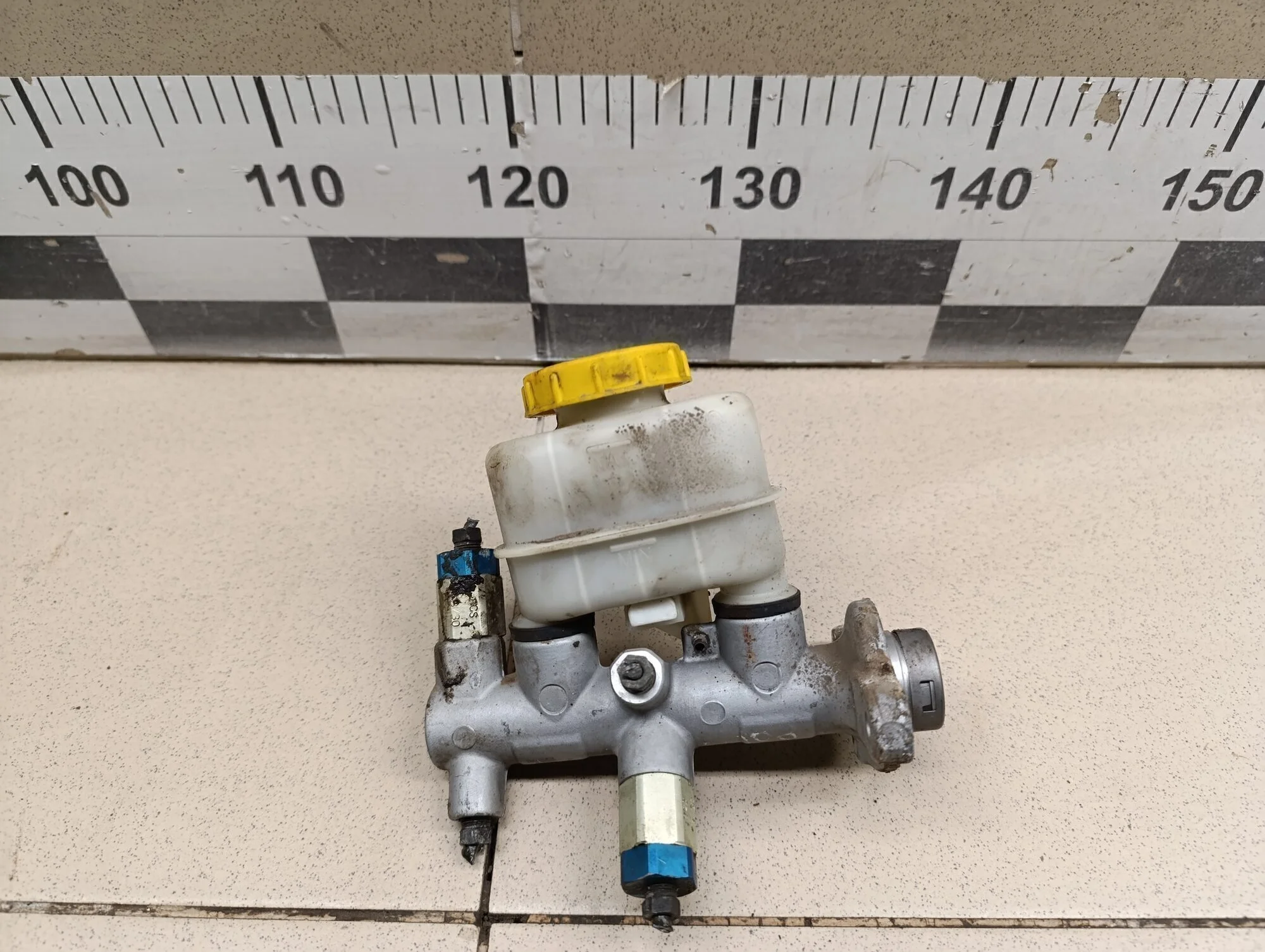 Цилиндр тормозной главный Almera Classic (B10) 2006-2013