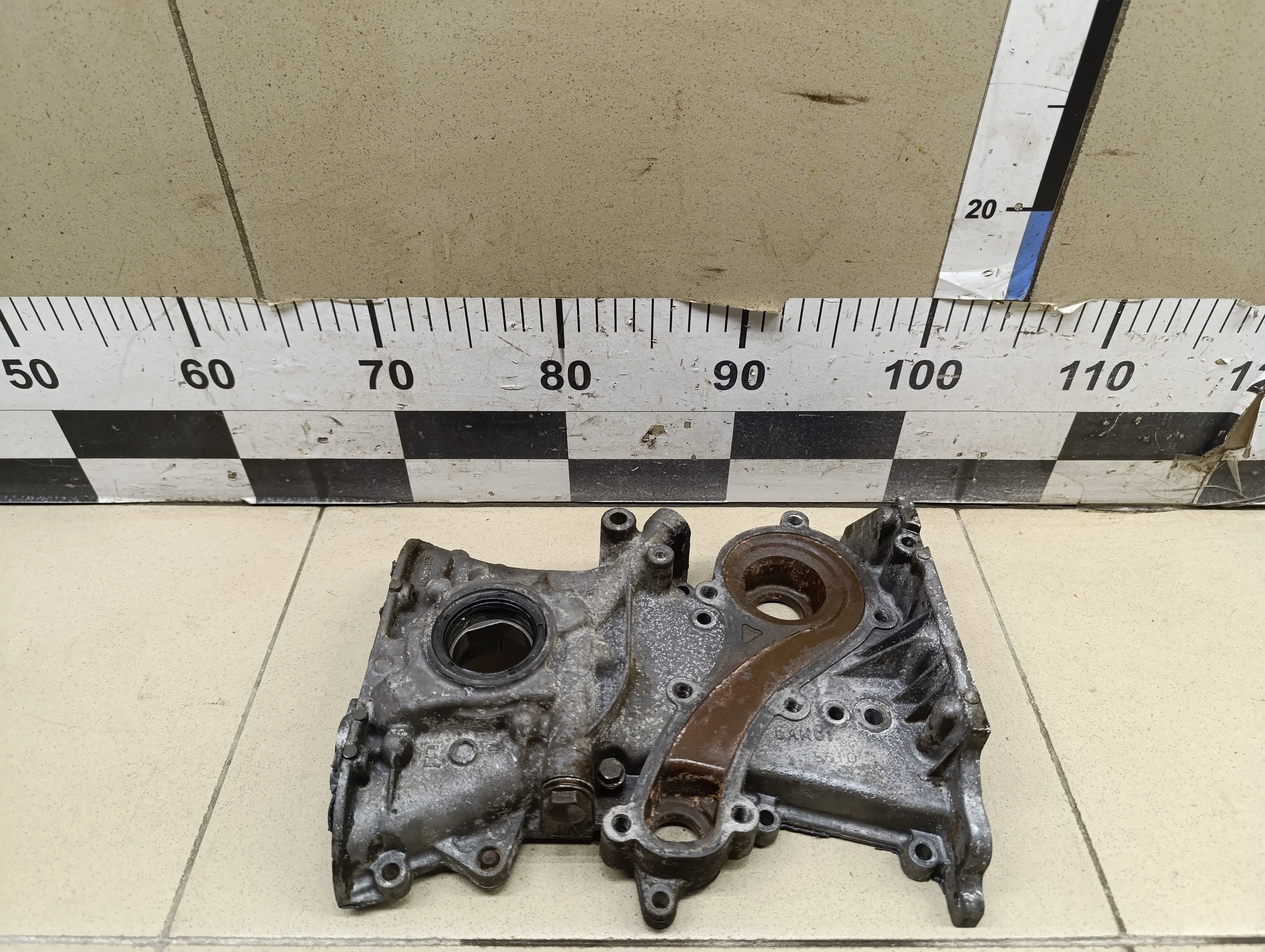 Крышка двигателя передняя Almera N16 2000-2006