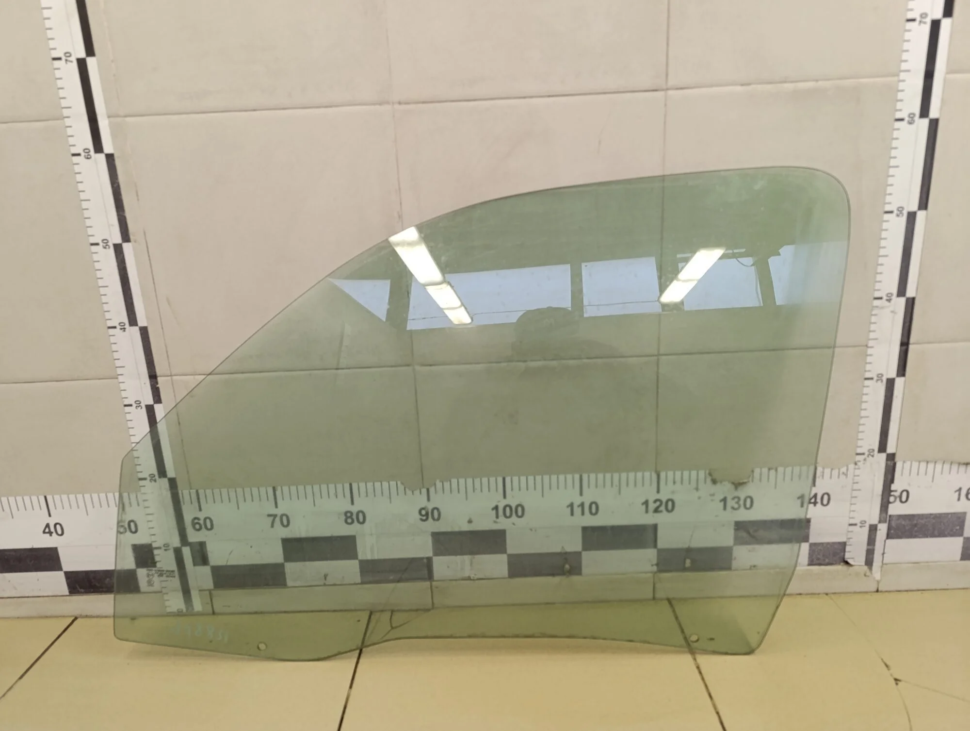 Стекло двери передней левой Berlingo 1996-2002