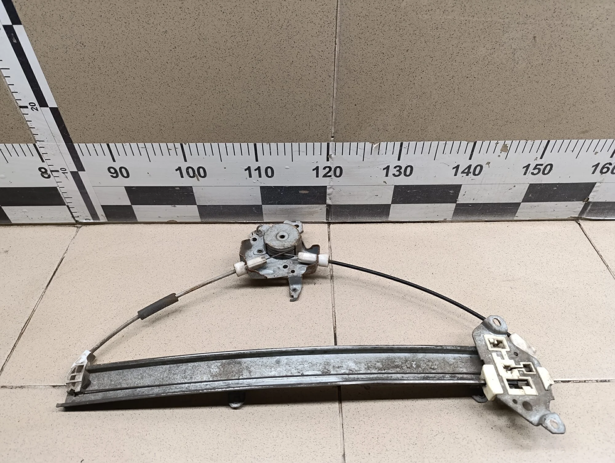 Стеклоподъемник электр. передний левый Almera Classic (B10) 2006-2013