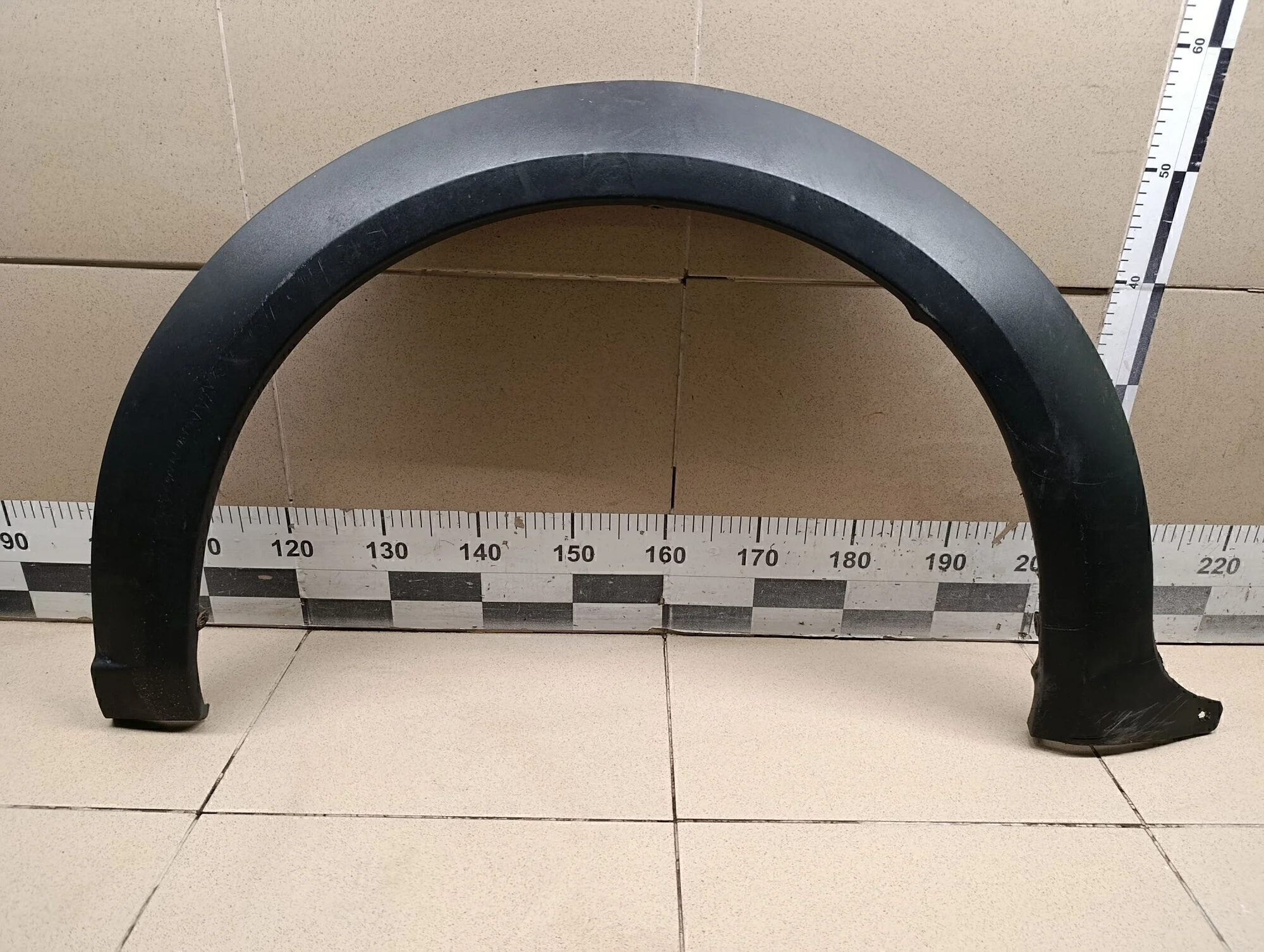 Накладка переднего крыла правого Transit/Tourneo Connect 2002-2013