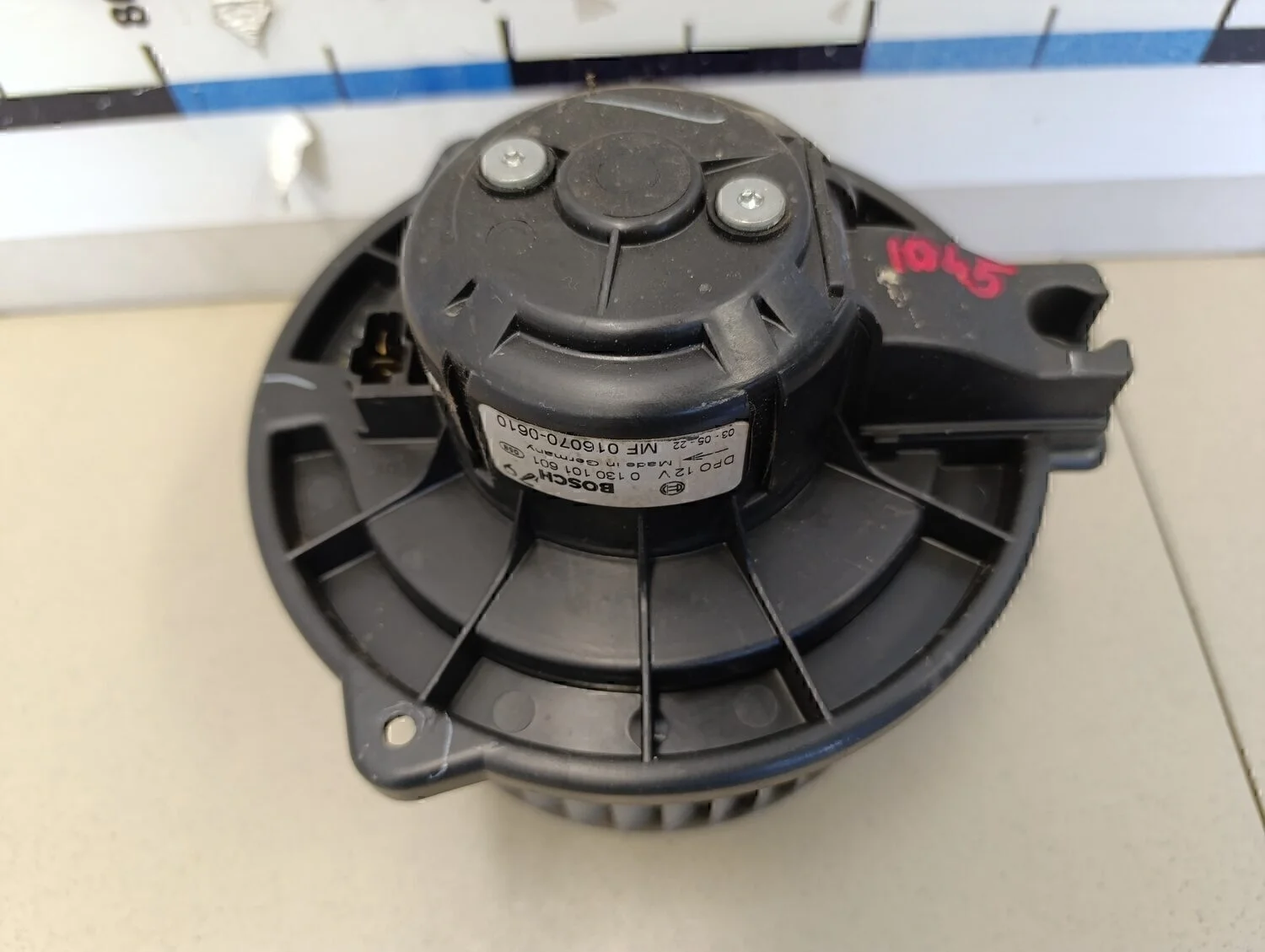 Моторчик отопителя Avensis II 2003-2008