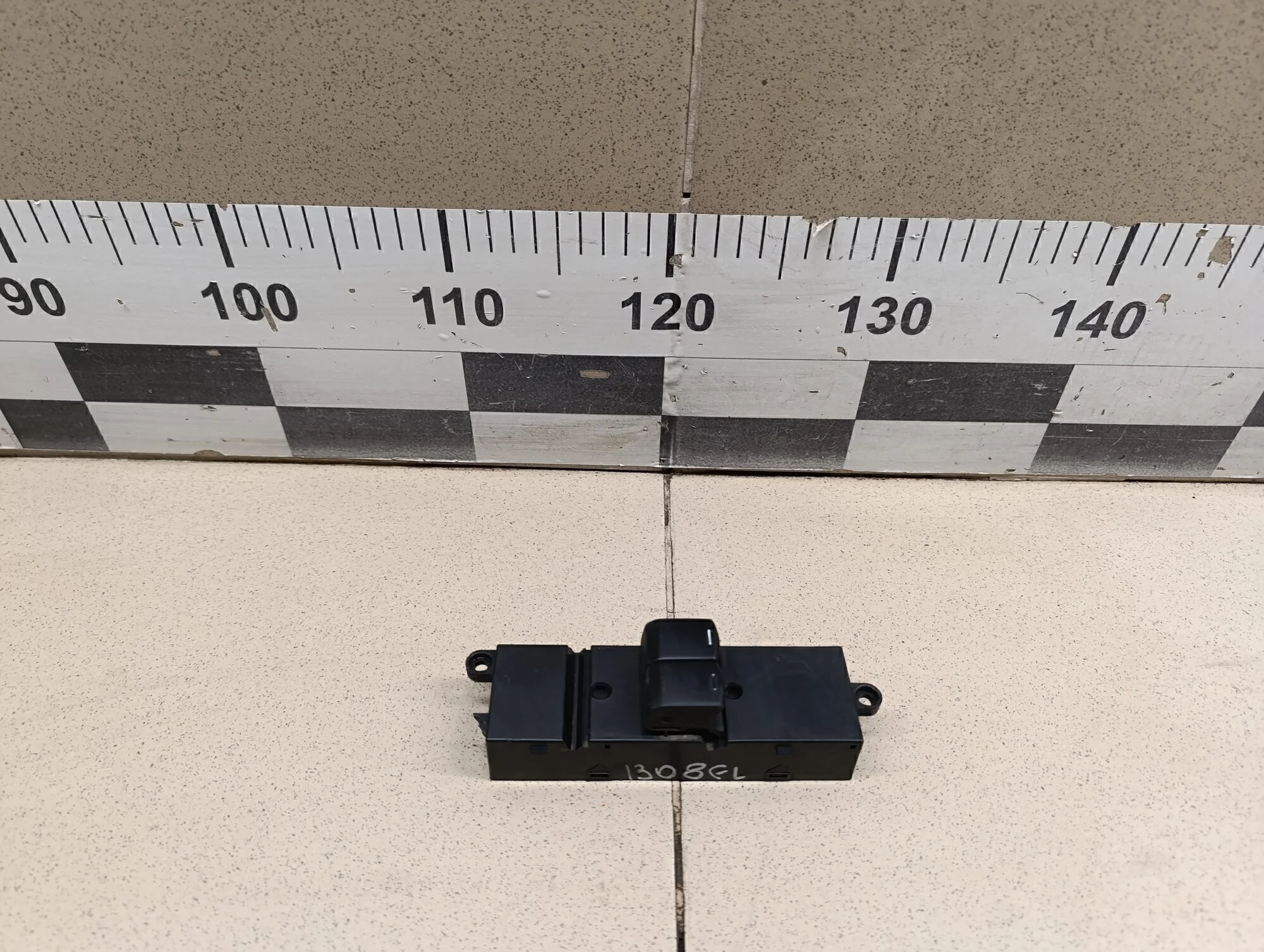 Блок управления стеклоподъемниками Almera Classic (B10) 2006-2013