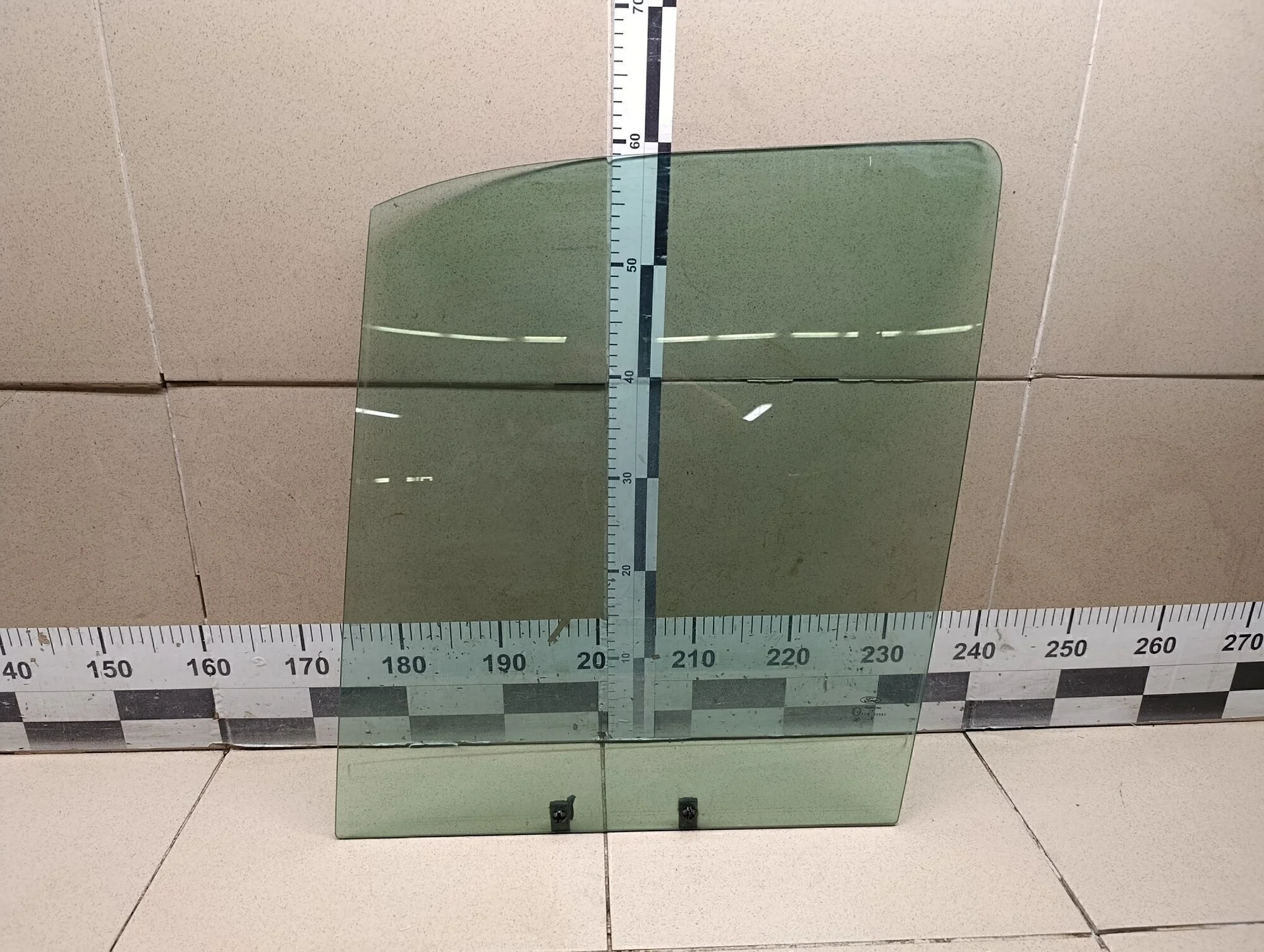 Стекло двери передней левой Transit/Tourneo Connect 2002-2013