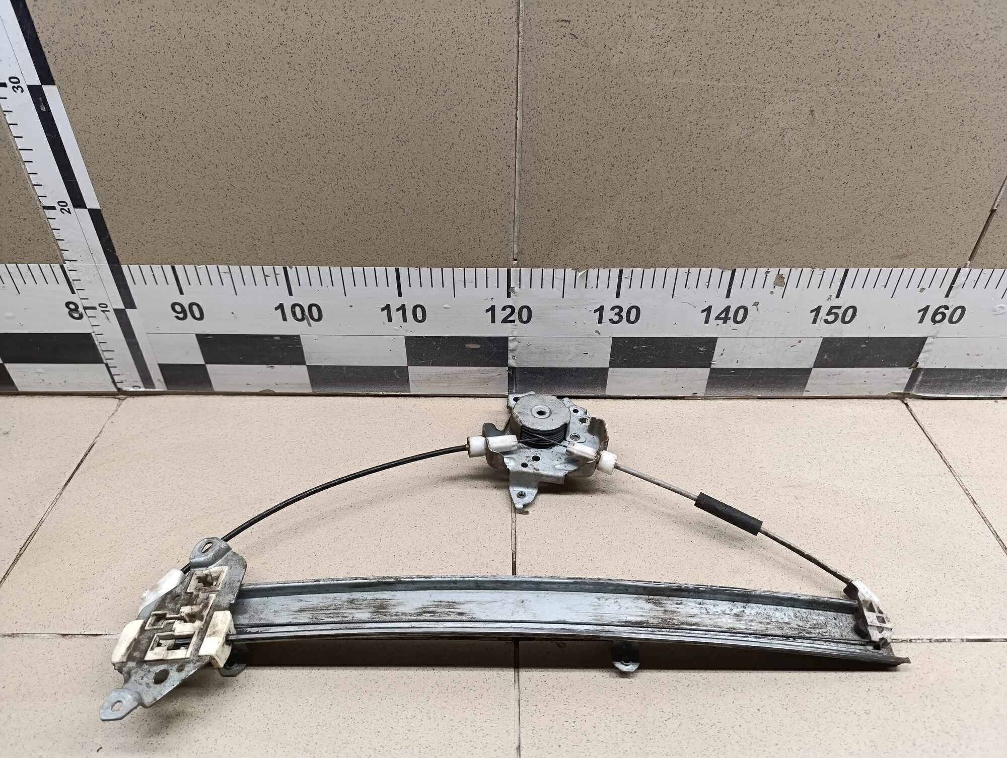 Стеклоподъемник электр. передний правый Almera Classic (B10) 2006-2013