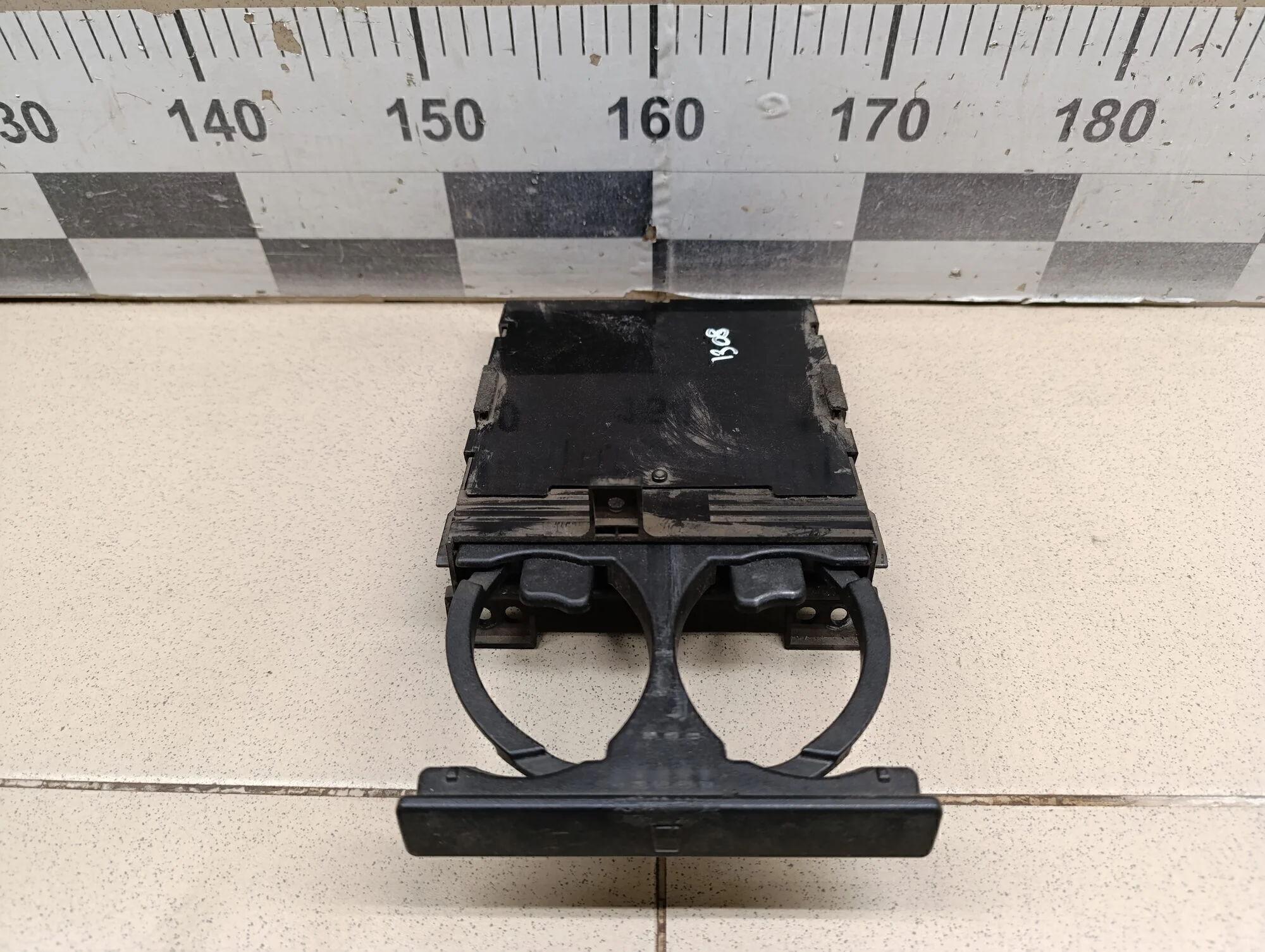 Подстаканник Almera Classic (B10) 2006-2013