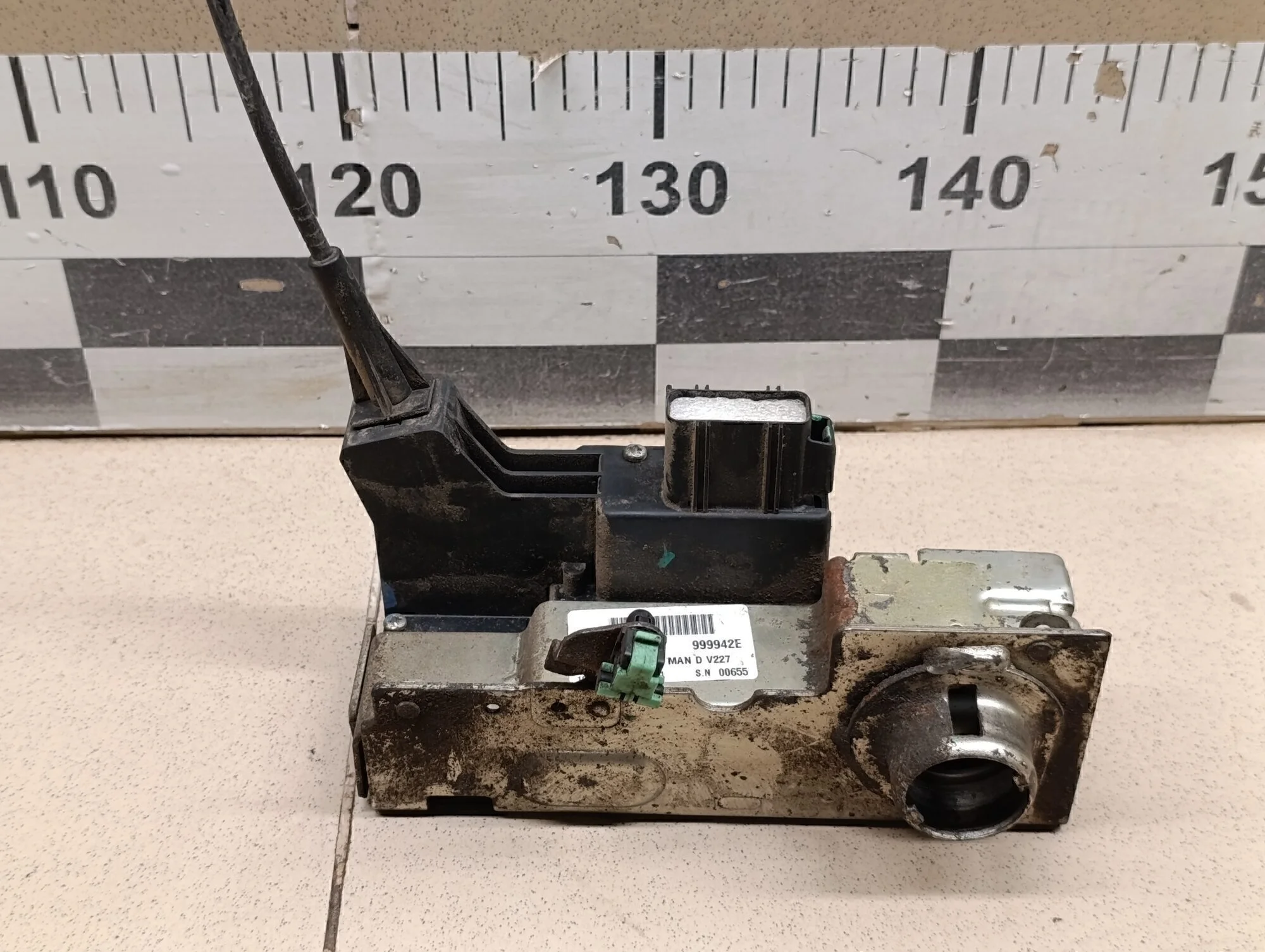 Замок двери передней правой Transit/Tourneo Connect 2002-2013