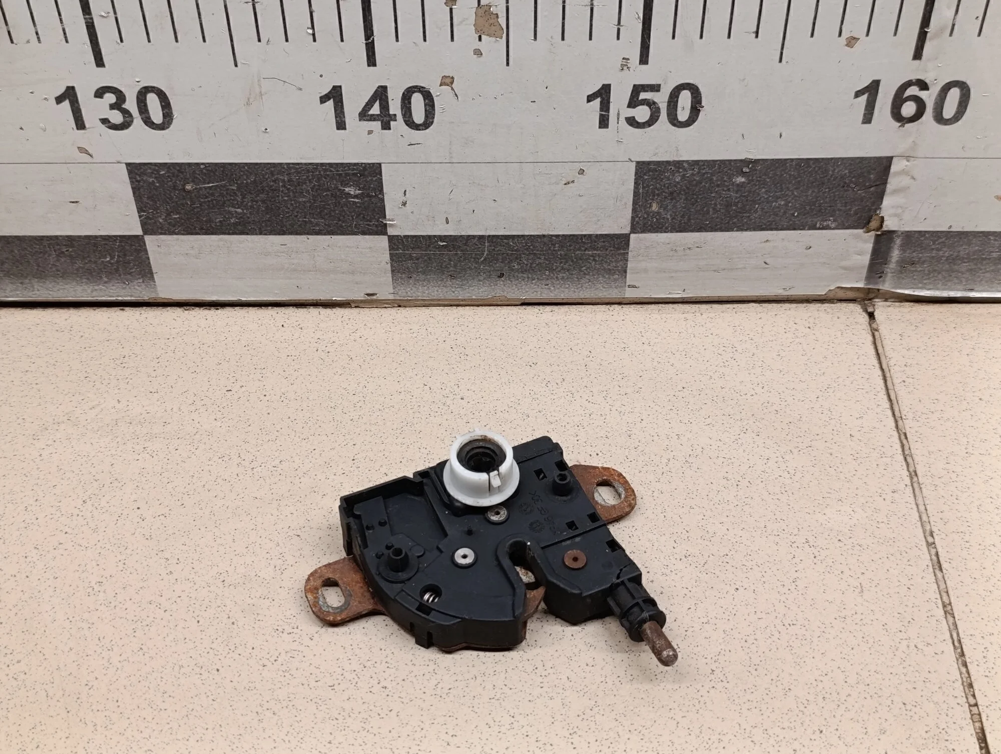 Замок капота Transit [FA] 2000-2006