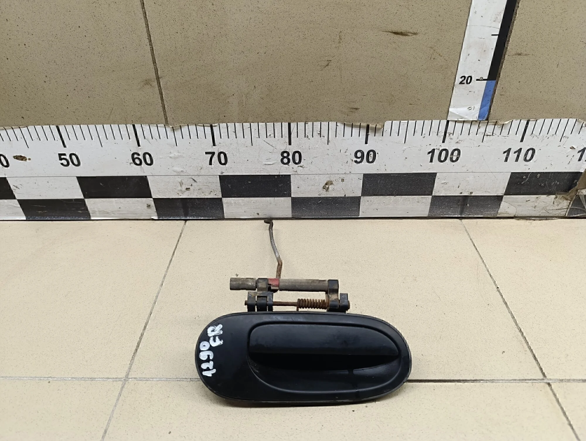 Ручка двери наружная правая Almera N16 2000-2006