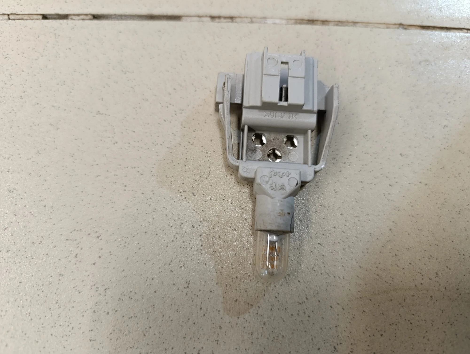 Плафон салонный 206 1998-2012