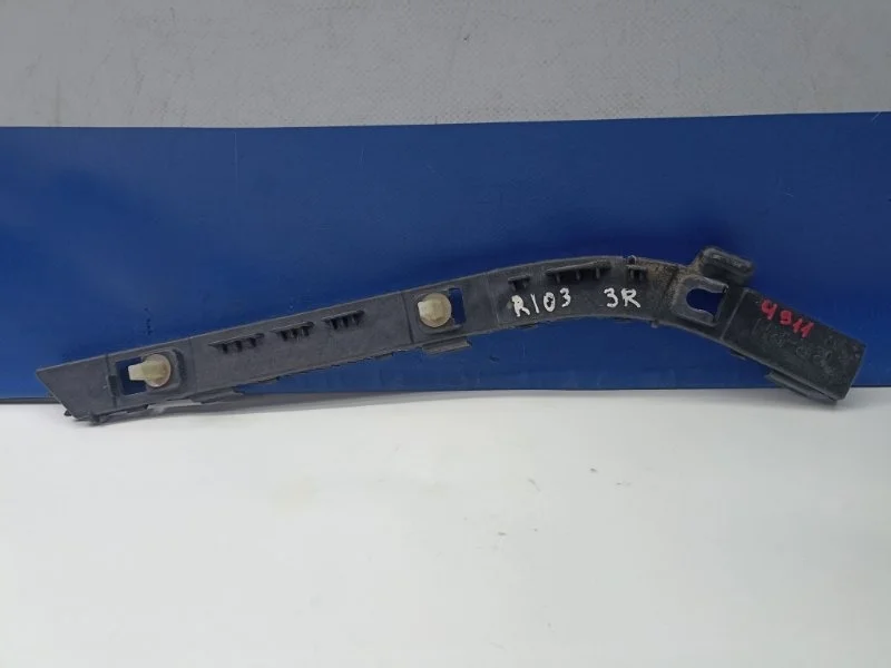 Кронштейн бампера Kia Rio 3 866144Y000, задний правый