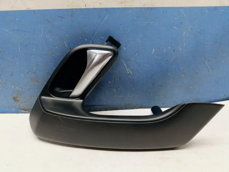 Ручка внутренняя Volkswagen Polo Sedan 2014 6RU867180B, передняя правая