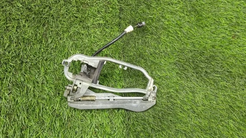 Кронштейн ручки двери Bmw X5 2006 51228243635 E53 M57D30, задний левый
