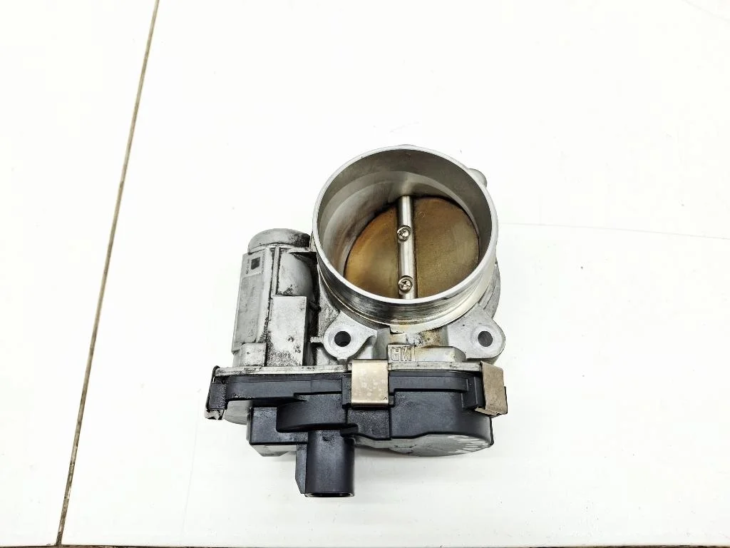 Заслонка дроссельная электрическая Chevrolet Captiva C100