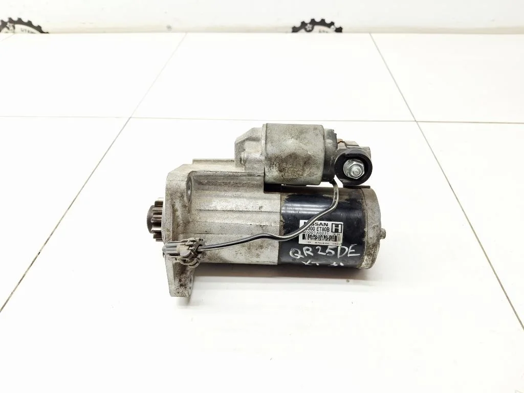 Стартер Nissan X-Trail T31