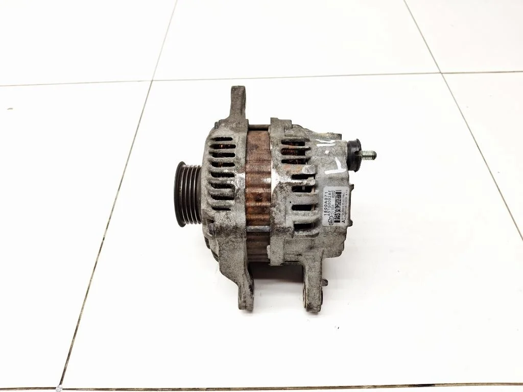 Генератор Mitsubishi Lancer 10 CY