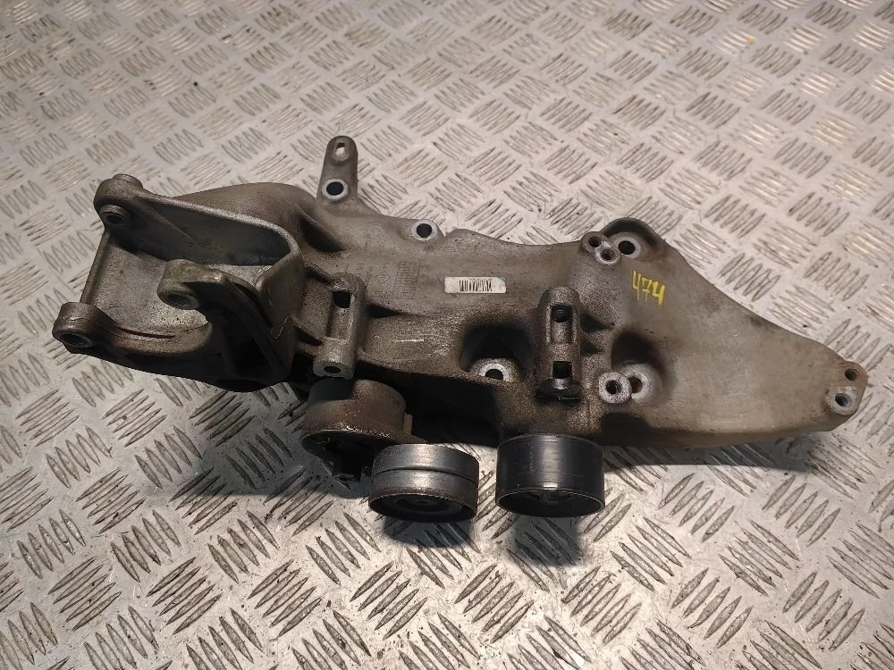 Кронштейн генератора Renault Kaptur