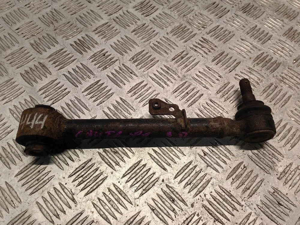 Рычаг задний правый Hyundai Santa Fe