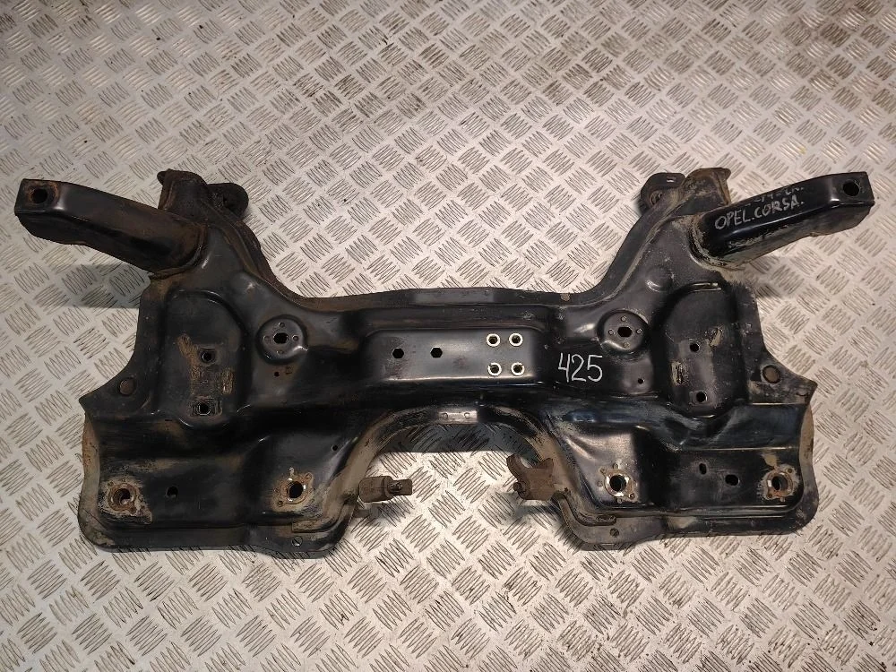 Подрамник передний Opel Corsa D