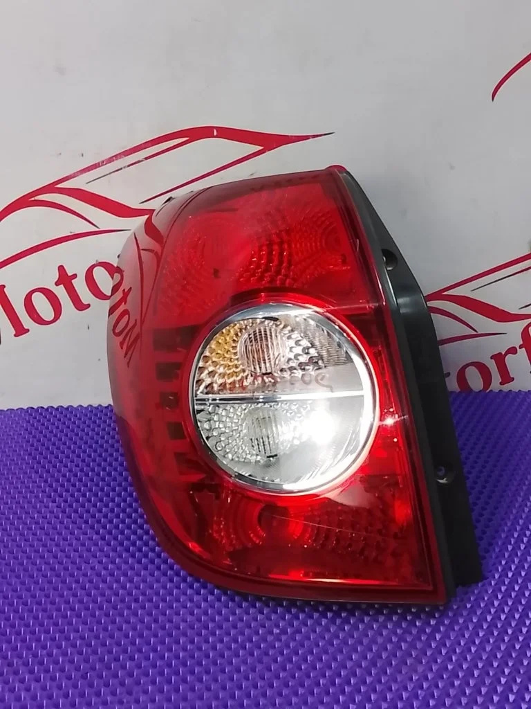 Фонарь задний Chevrolet Captiva 20946135 C100, задний левый