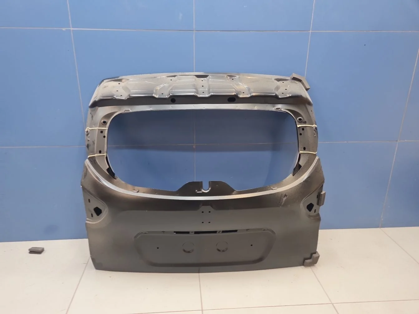 Дверь багажника для Renault Kaptur 2016-