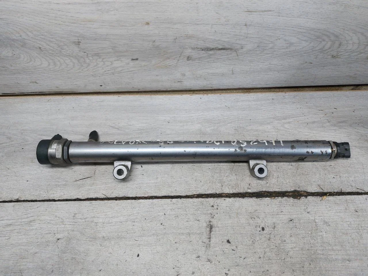 топливная рампа Volvo XC60