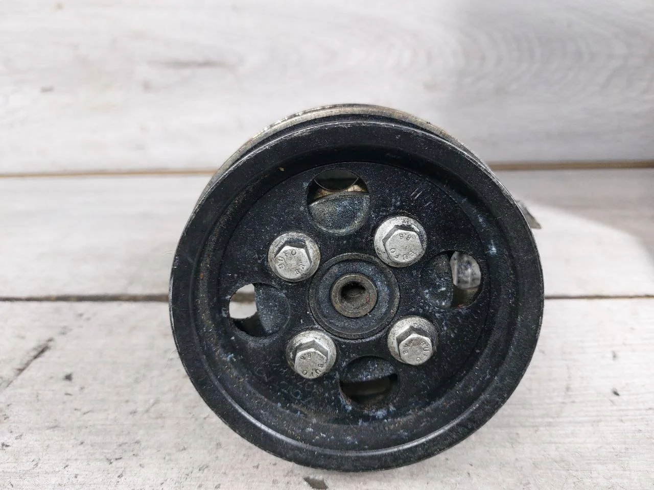 насос гидроусилителя руля Volvo XC60