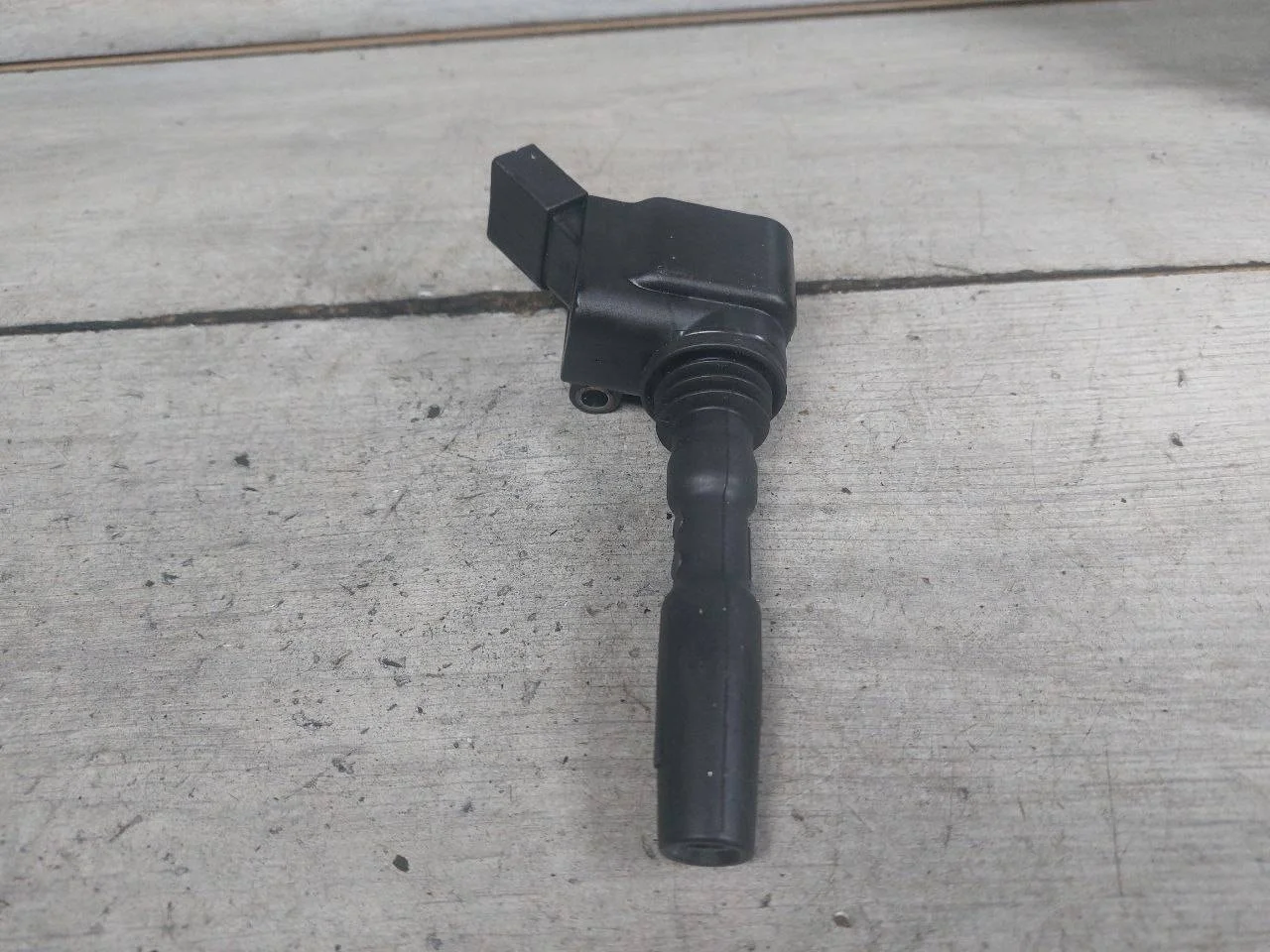 катушка зажигания Volkswagen Polo 5