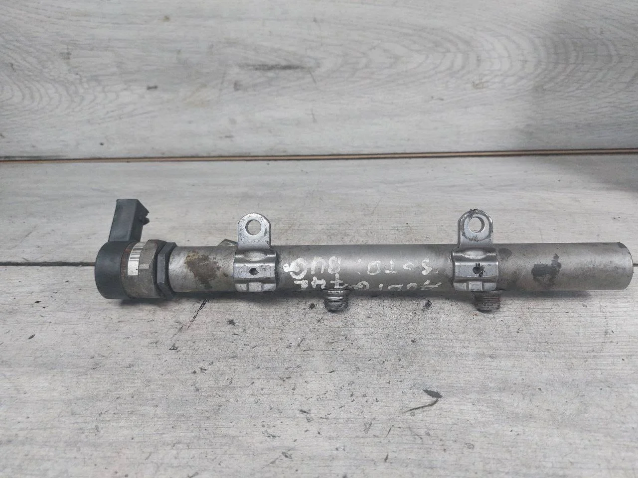 топливная рампа Volkswagen Touareg