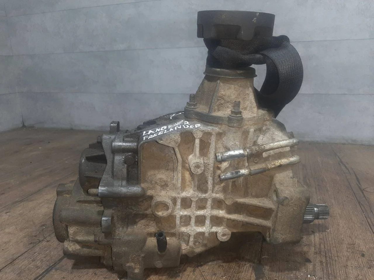 раздаточная коробка Land Rover Freelander