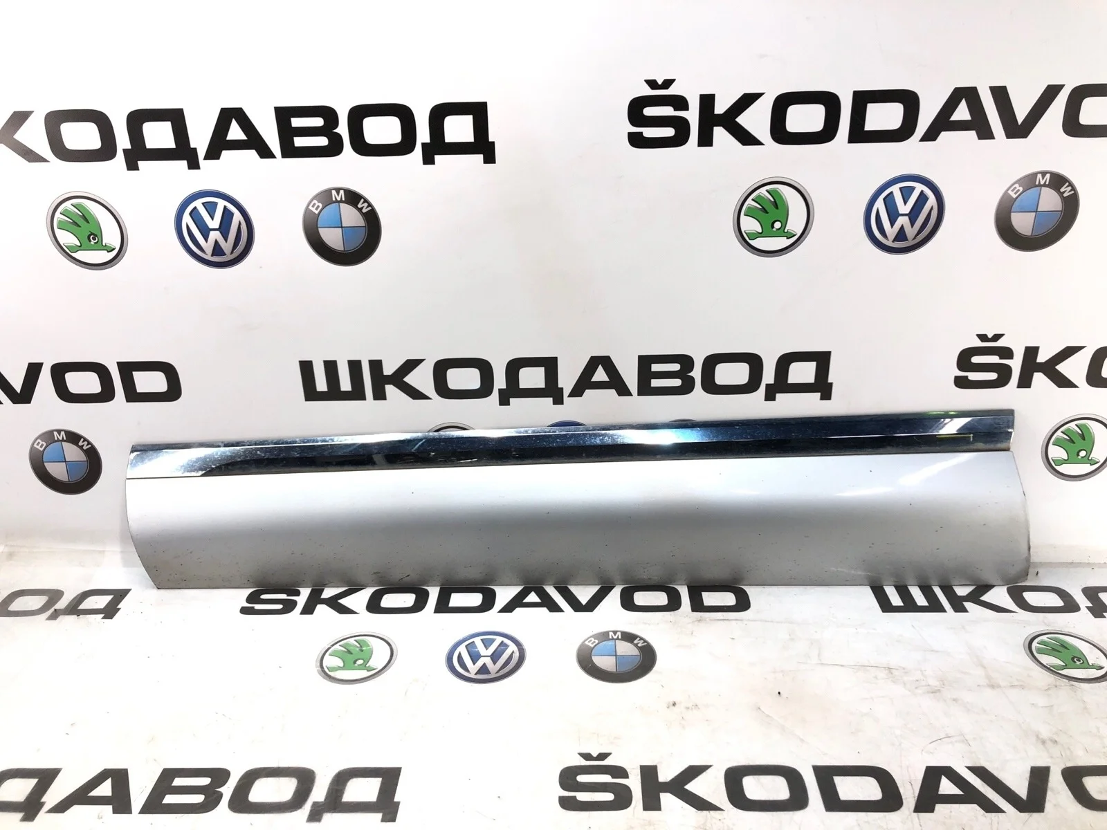 Молдинг двери Volkswagen Touareg 2014 7P6854939HGRU 2 NF 3.0 CJMA, передний левый