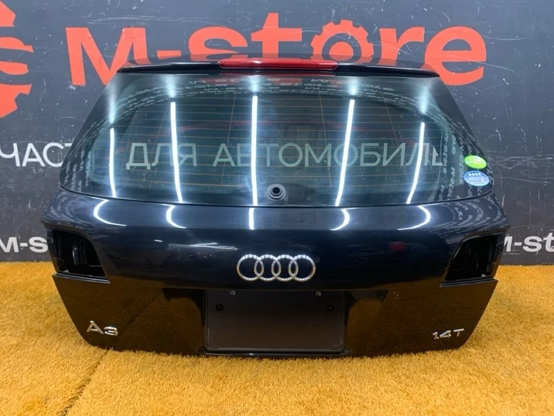 Крышка (дверь) багажника Audi A3 2011 8P4827023J 8P CAXC