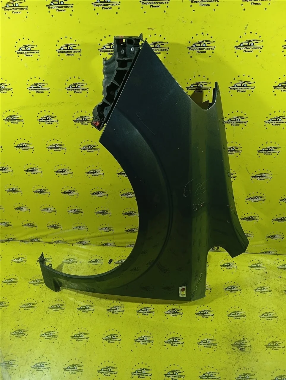 Крыло Opel Zafira 93184411 B, переднее левое