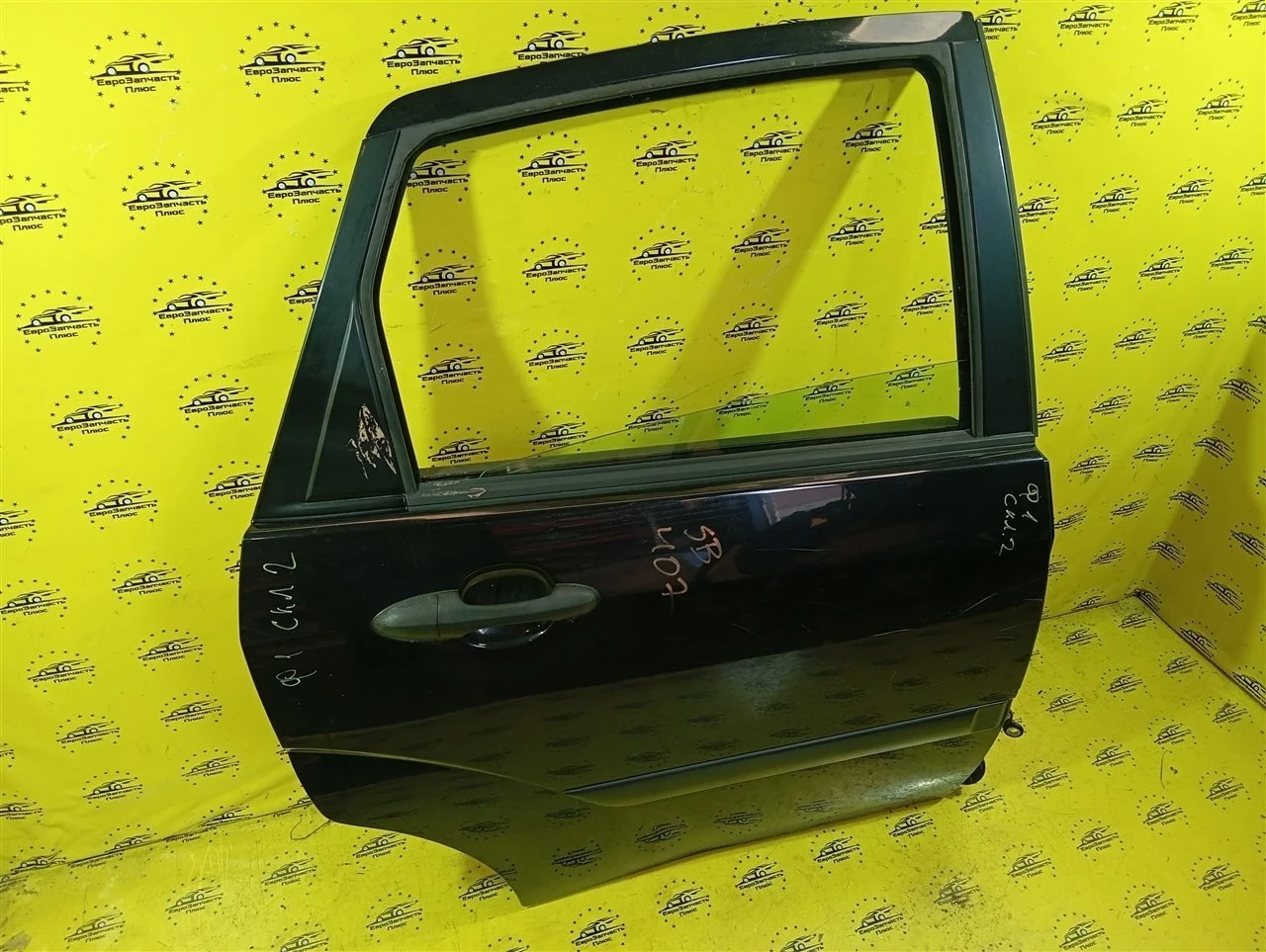 Дверь Ford Focus 1 1430137, задняя правая