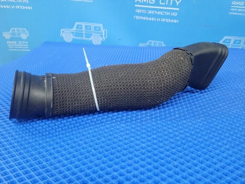 Патрубок воздушного фильтра Mercedes-Benz E-class