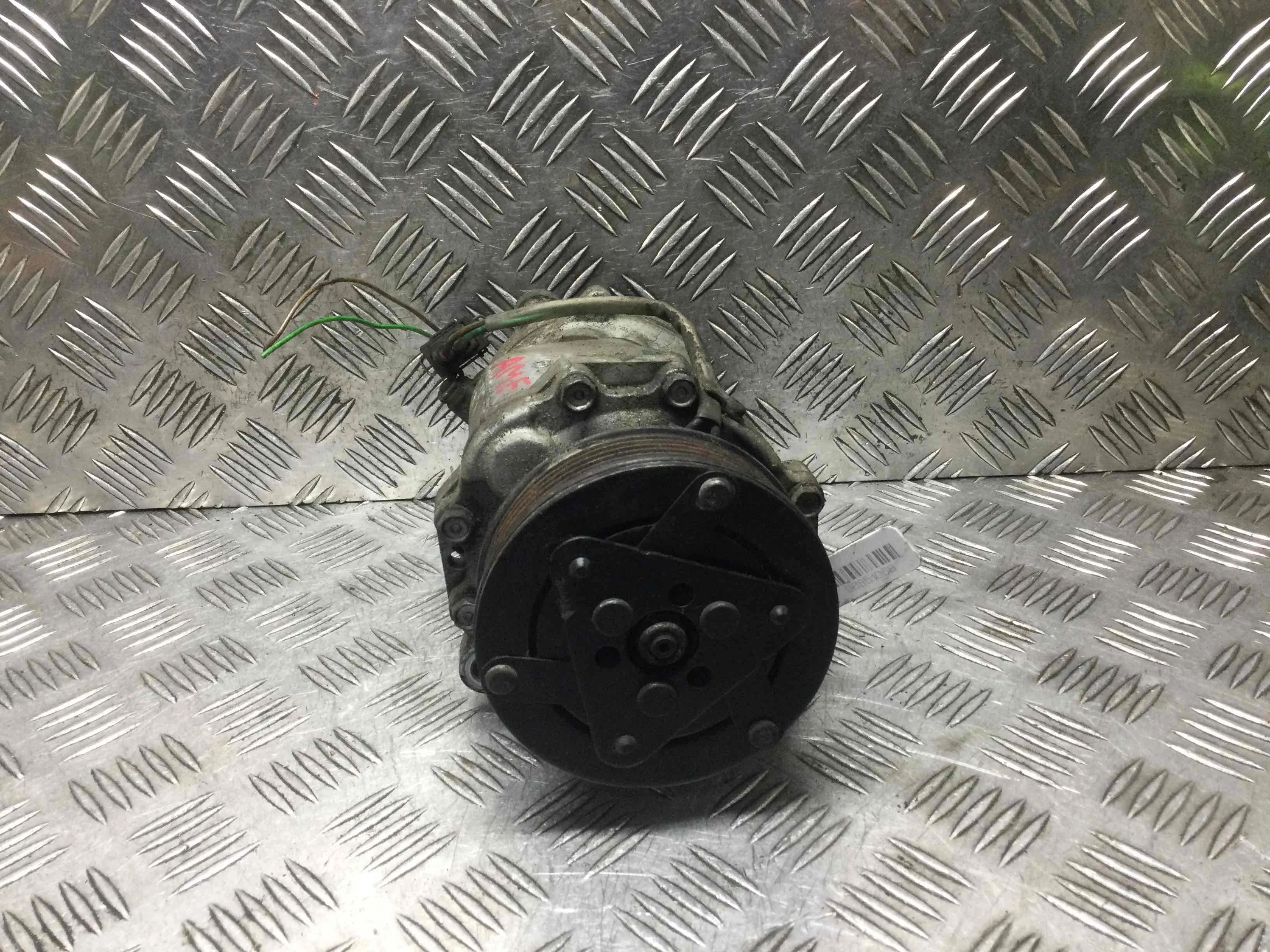 Компрессор кондиционера Audi A2 A2 (8Z) 2000 - 2005 дизель 1.4 TDI Механика