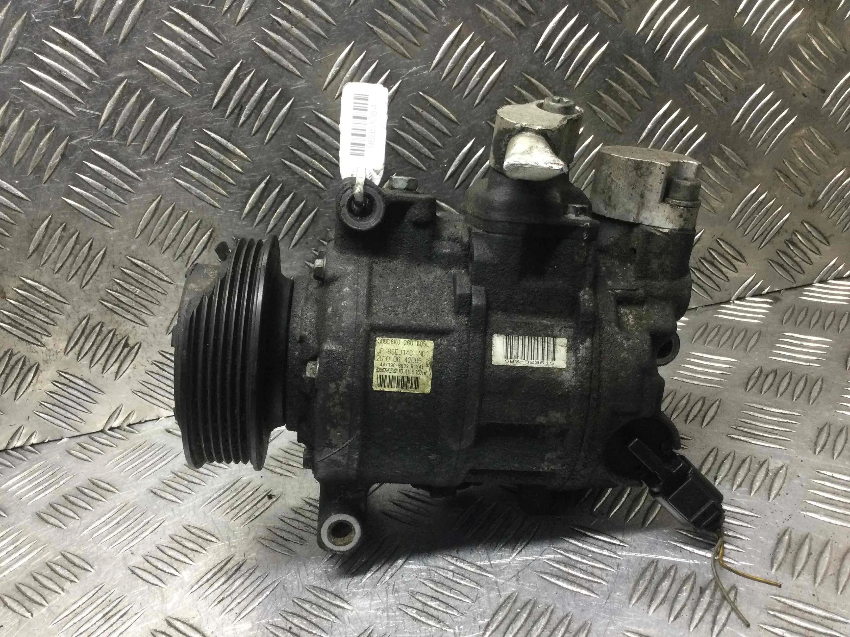 Компрессор кондиционера Audi A4 B7 (2004-2008) дизель 2.0 TDI Механика Седан