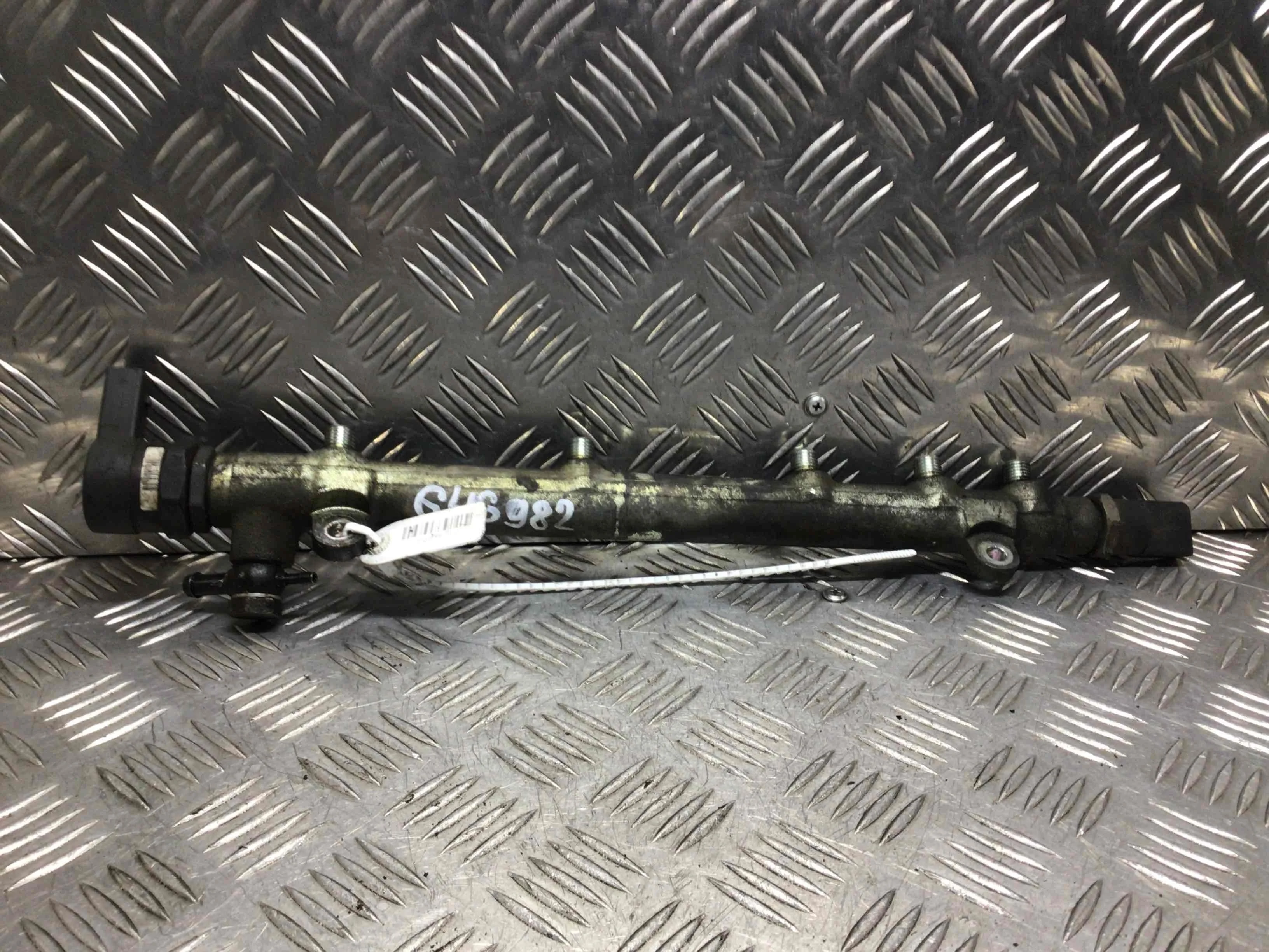 Регулятор давления топлива Mercedes Vito W639 (2003-2010) дизель 2.2 CDI Механика Микроавтобус