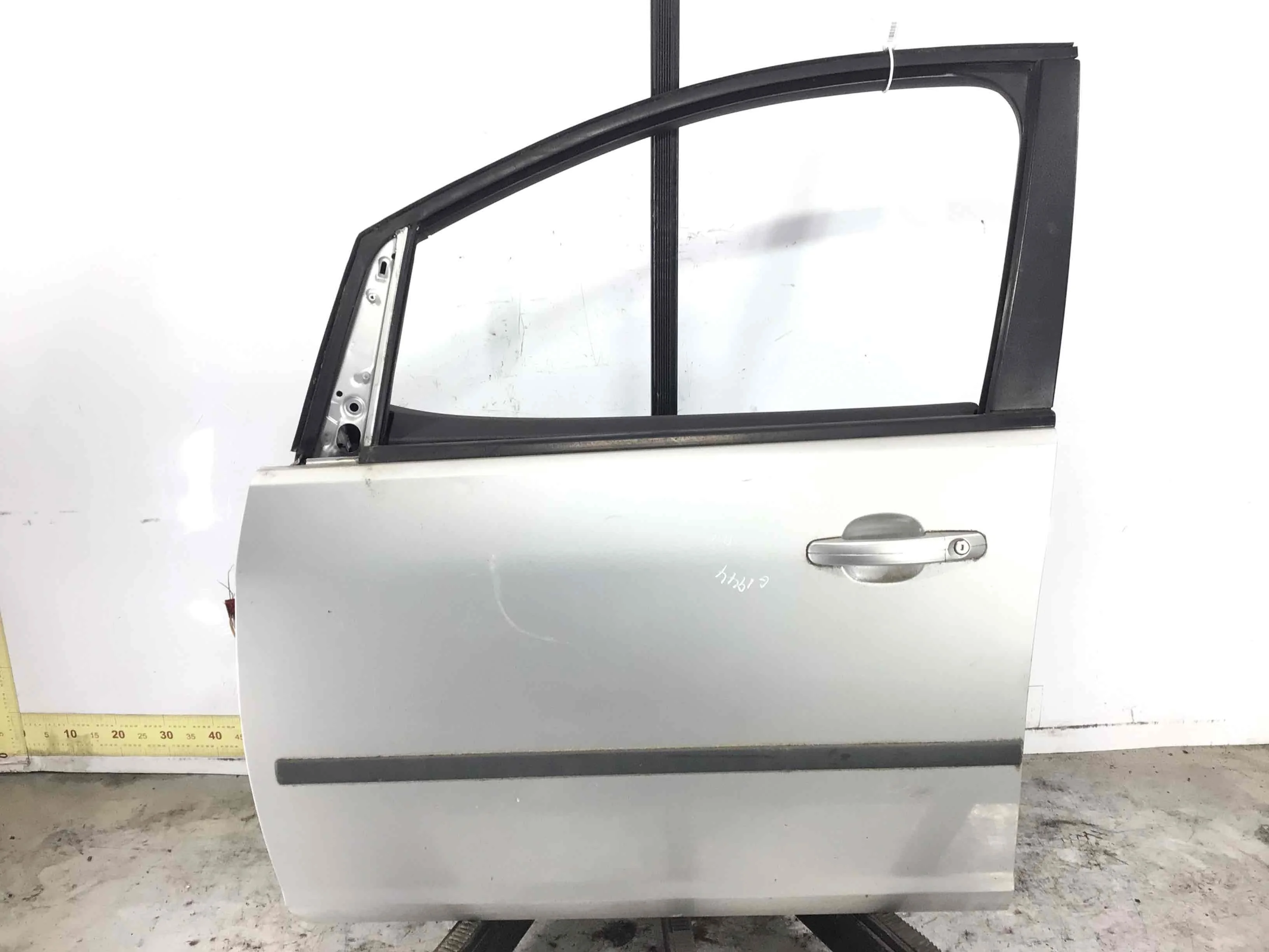 Дверь передняя левая Ford C-MAX 1 поколение (2003-2007) бензин 1.8 i Механика Минивэн