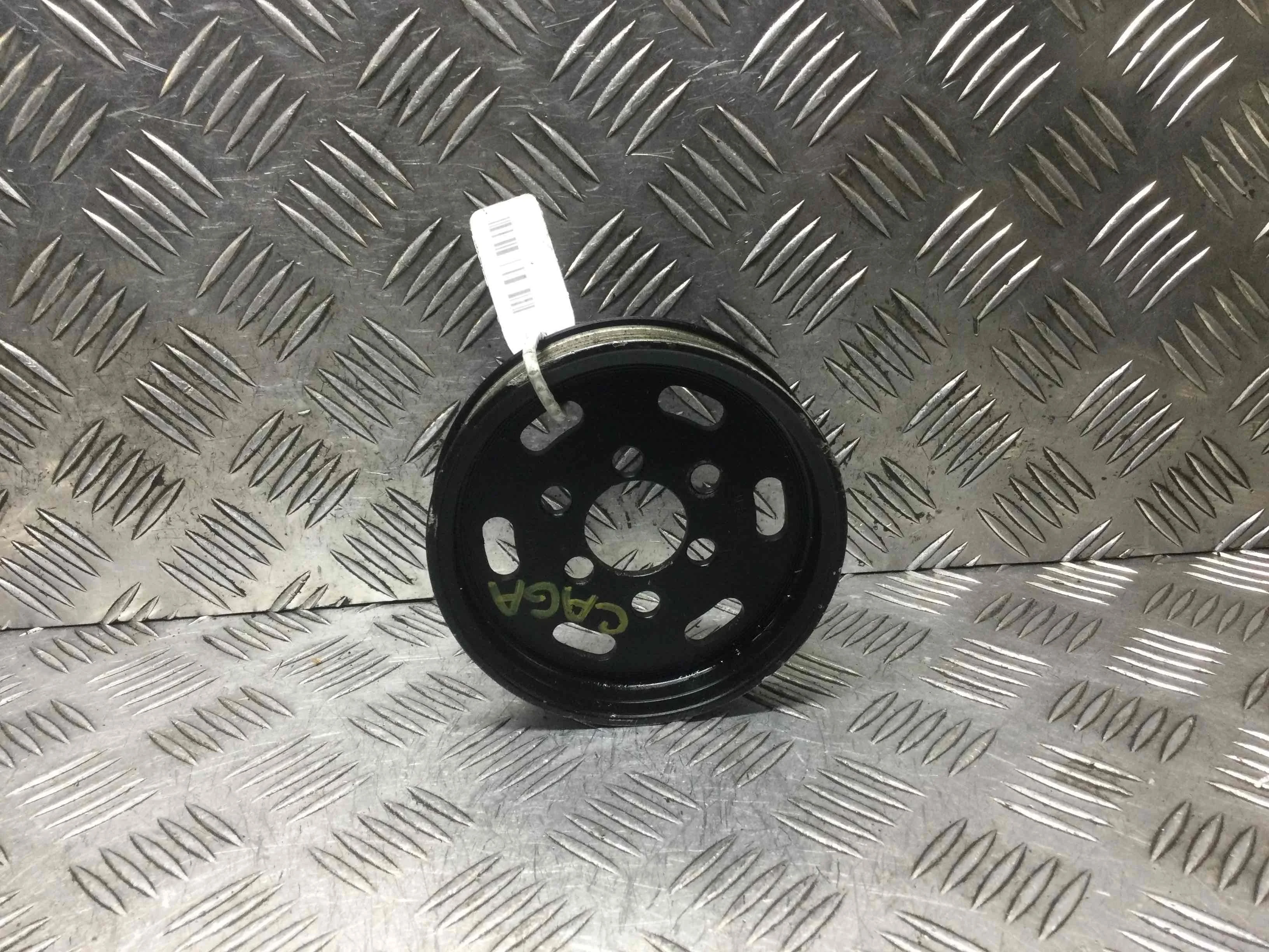 Шкив насоса гидроусилителя Audi A4 B7 (2004-2008) дизель 2.0 TDI Механика Седан