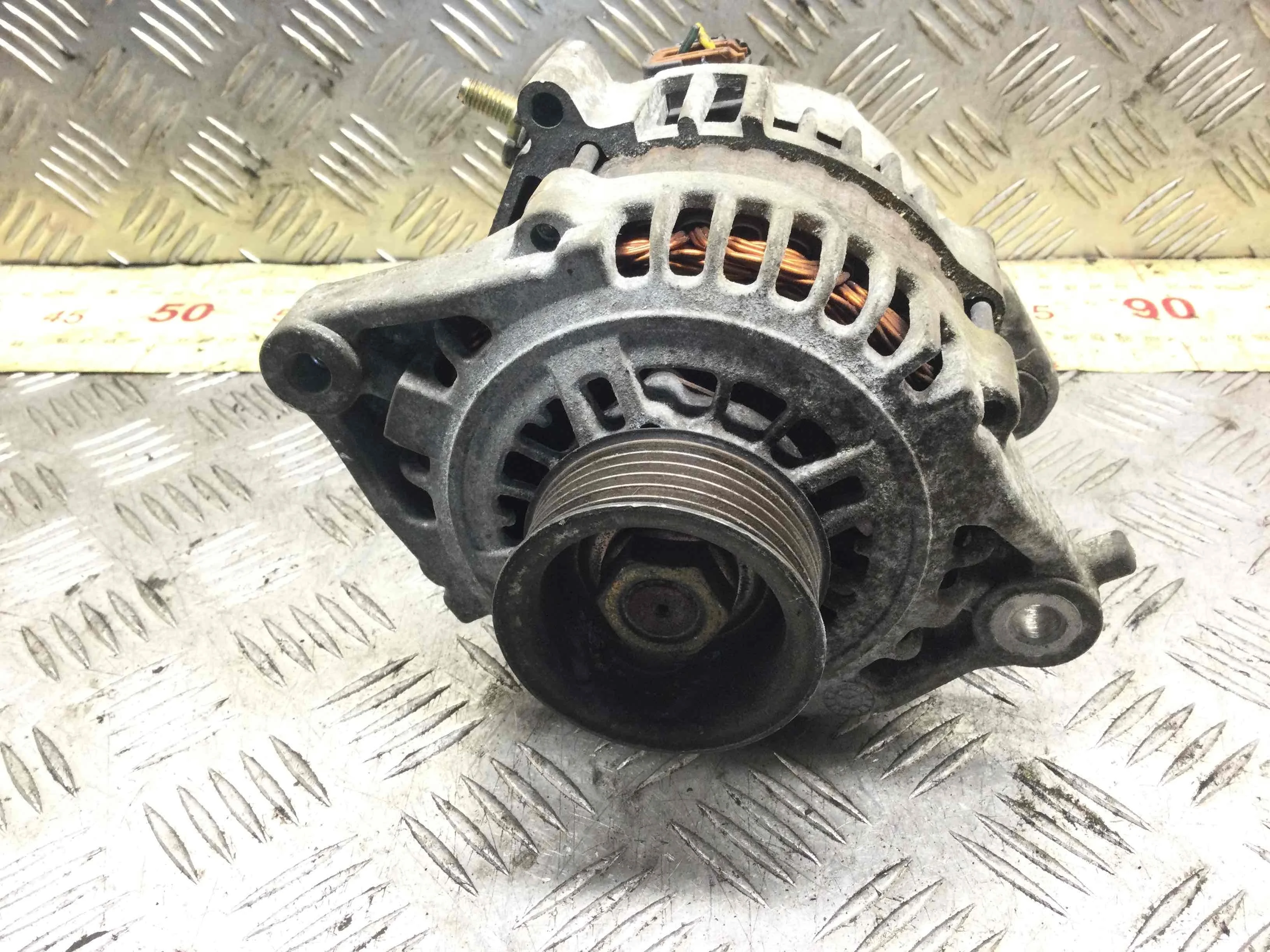 Генератор Nissan Almera N16 [рестайлинг] (2003-2006) бензин 1.8 i Механика Х/б