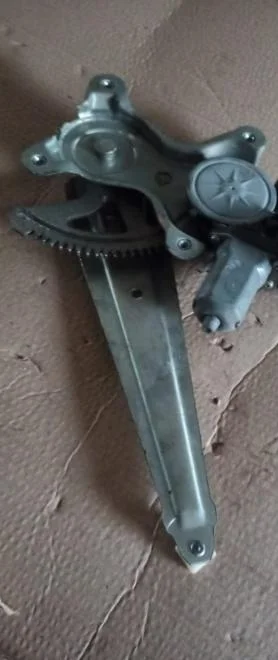 Стеклоподъемник электр. задний левый Toyota Camry XV50 (2011—2014)