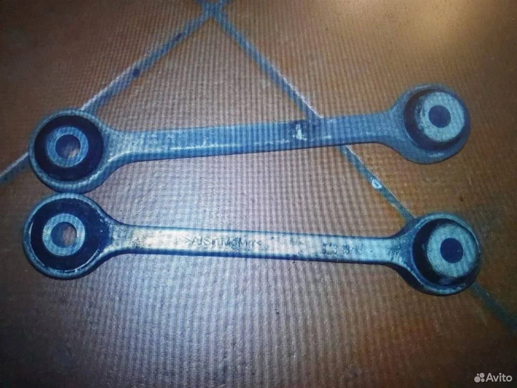 Стойка переднего стабилизатора Audi A8 D4 (2010—2014) 4,2